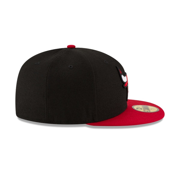 Bulls 2Tone Black & Red Fitted