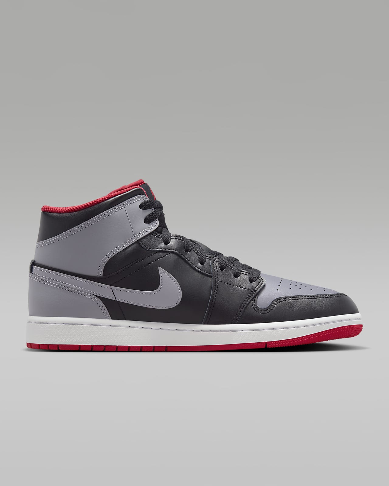 Air Jordan Retro 1  Mid